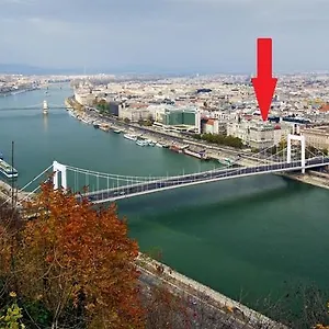 Monolit Center Budapest
